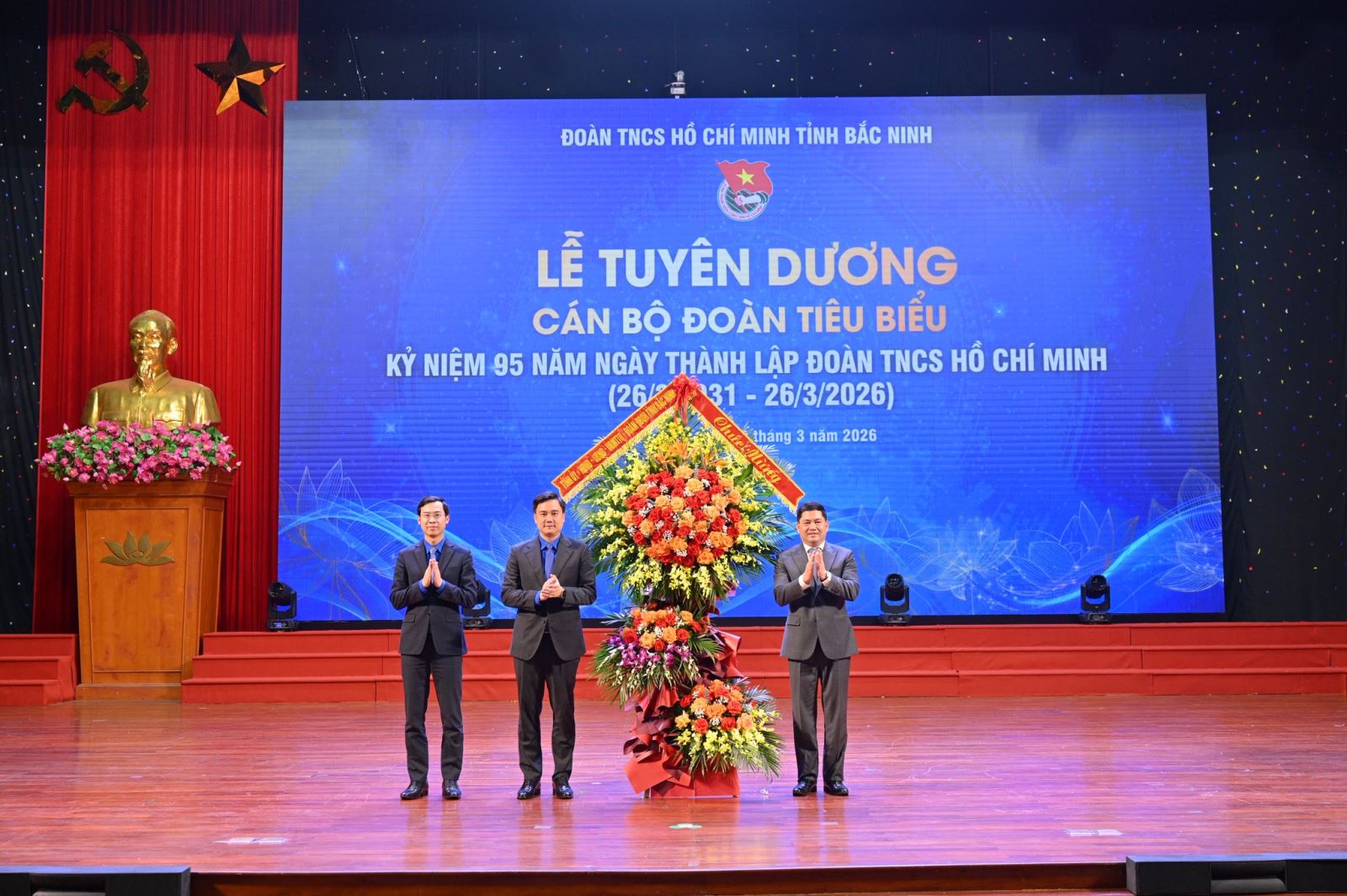 Tuyên dương cán bộ Đoàn tiêu biểu, lan tỏa khát vọng tuổi trẻ nhân dịp 95 năm thành lập Đoàn