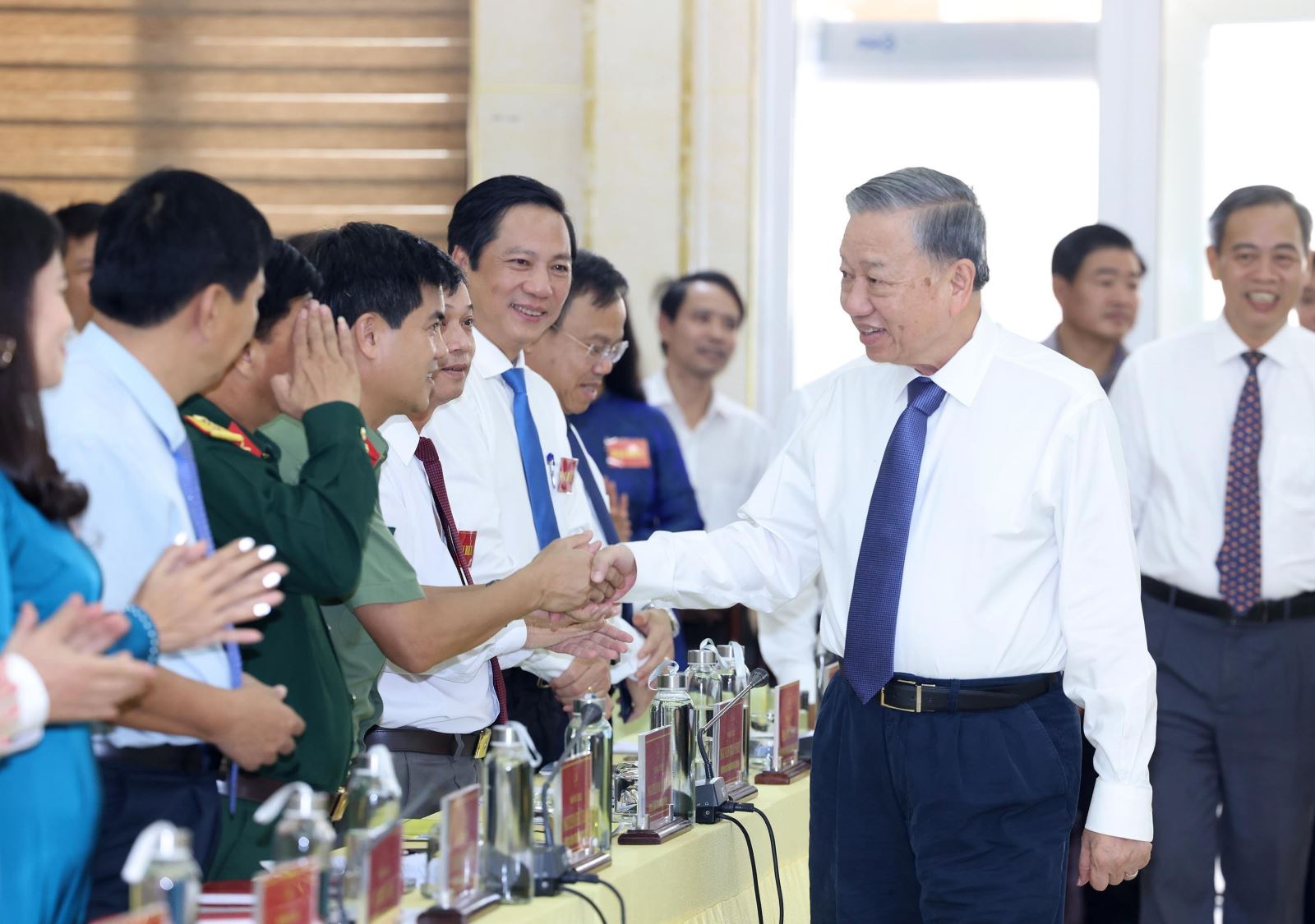 Thực hành dân chủ và nguyên tắc tập trung dân chủ trong Đảng theo Di chúc của Chủ tịch Hồ Chí Minh