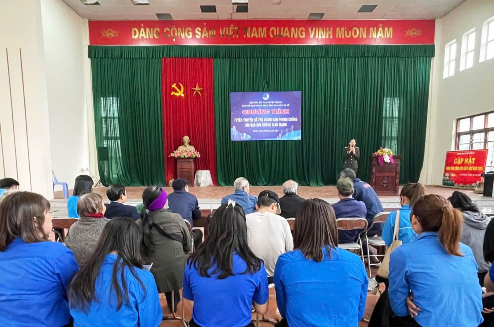 Hội LHTN tỉnh triển khai 385 đội hình "Bình dân học vụ số" trên địa bàn tỉnh
