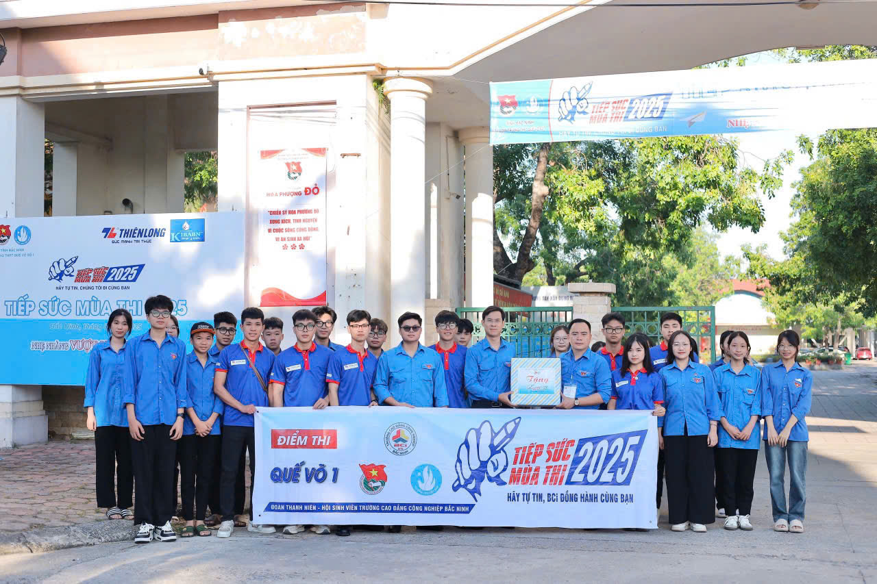Tuổi trẻ Bắc Ninh đồng hành với sĩ tử "vượt vũ môn" trong Kỳ thi Tốt nghiệp THPT 2025